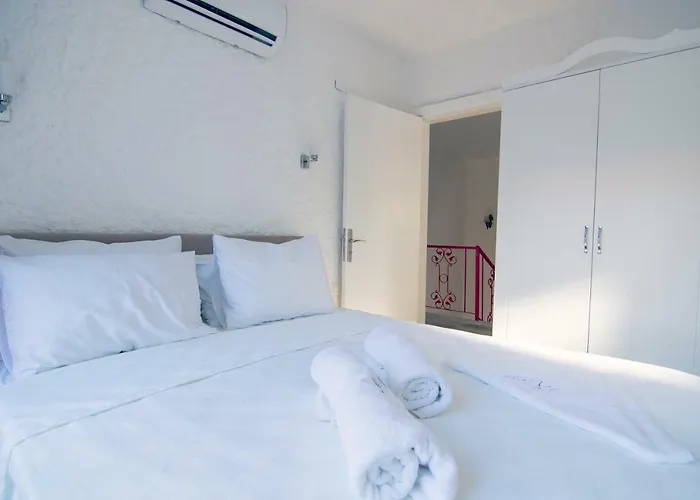 레 벤트 알라차티 오텔